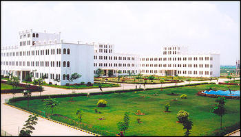 Panimalar Engineering College (PEC), Chennai Campus: Address, Hostel ...