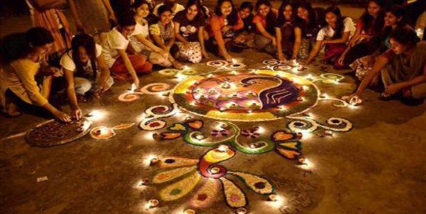 DIY Budget Hacks to Celebrate Diwali on Campus