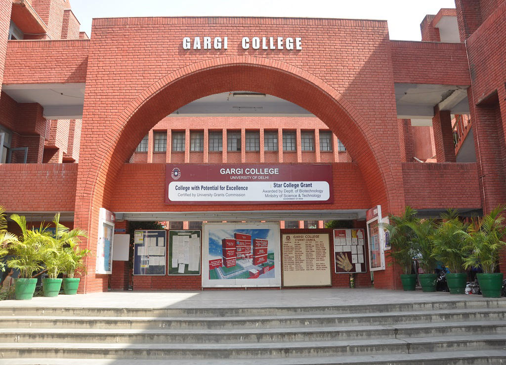 List of South Campus Colleges in Delhi University (DU) Check Top 10